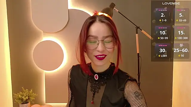 rosse 98  online show from October 17, 2:41 pm