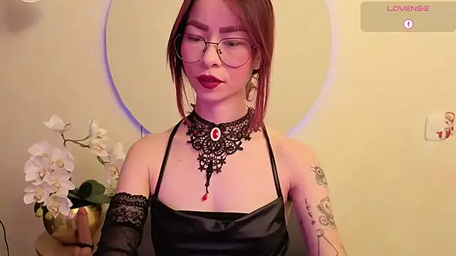 rosse 98  online show from December 4, 3:10 pm