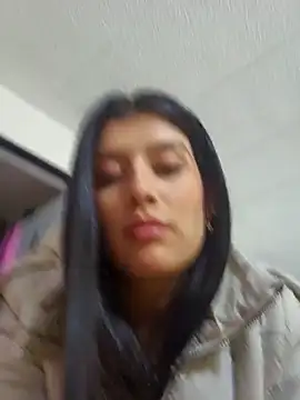 missatenea online show from March 18, 1:03 pm