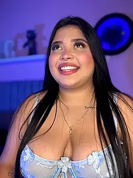 Snapshot of Emily_cooper20 chatting on February 5, 1:54 am Emily cooper20 online show from February 5, 1:54 am