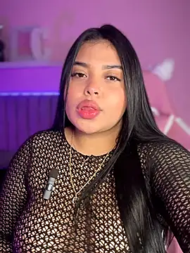 Snapshot of Emily_cooper20 chatting on February 26, 12:31 am Emily cooper20 online show from February 26, 12:31 am