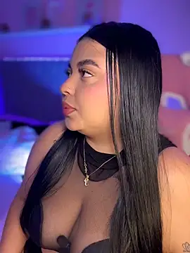 Snapshot of Emily_cooper20 chatting on March 24, 2:05 am Emily cooper20 online show from March 24, 2:05 am