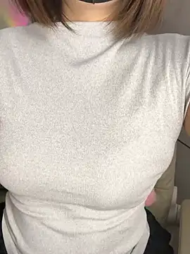 Snapshot of -KathySweet- chatting on February 23, 3:26 am -KathySweet- online show from February 23, 3:26 am