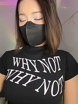 Snapshot of -KathySweet- chatting on March 4, 4:07 am -KathySweet- online show from March 4, 4:07 am