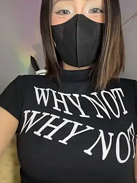 Snapshot of -KathySweet- chatting on March 9, 4:27 am -KathySweet- online show from March 9, 4:27 am