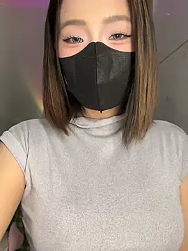 Snapshot of -KathySweet- chatting on April 3, 4:10 am -KathySweet- online show from April 3, 4:10 am