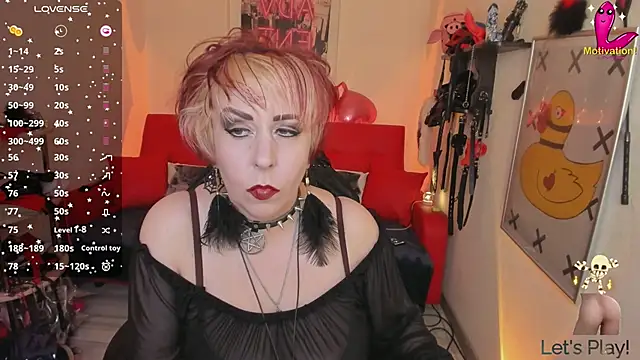 Snapshot of GinaMiracle chatting on March 2, 9:01 pm GinaMiracle online show from March 2, 9:01 pm
