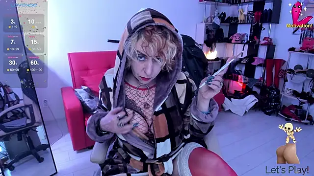 Snapshot of GinaMiracle chatting on October 12, 6:29 pm GinaMiracle online show from October 12, 6:29 pm
