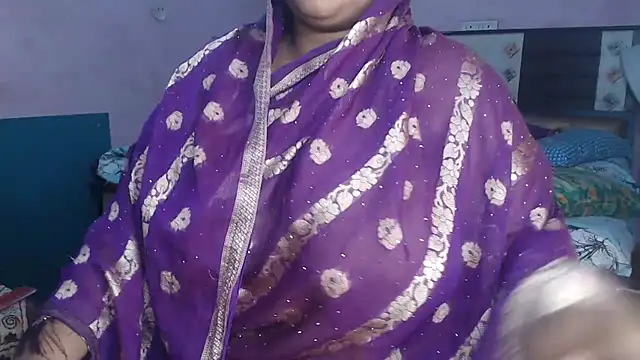 LustyKavita online show from March 18, 10:26 pm