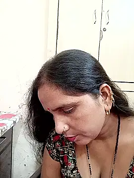 Snapshot of reemacouple007 chatting on September 20, 7:20 am reemacouple007 online show from September 20, 7:20 am