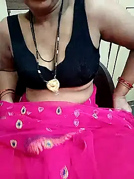 Snapshot of reemacouple007 chatting on October 20, 5:52 am reemacouple007 online show from October 20, 5:52 am