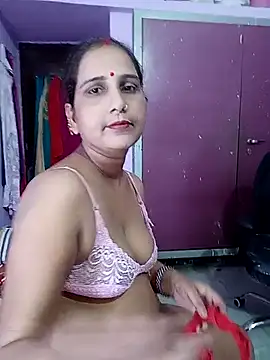 reemacouple007 online show from May 14, 6:09 am