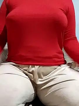 Snapshot of Elaa_Su chatting on February 9, 7:52 pm Elaa Su online show from February 9, 7:52 pm