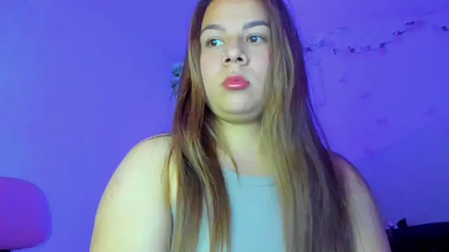 Snapshot of little_tifanny82 chatting on March 4, 2:23 pm little tifanny82 online show from March 4, 2:23 pm