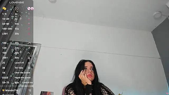 liily moore online show from December 8, 9:57 am