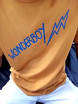 DulajThushara2468 online show from March 3, 2:50 am