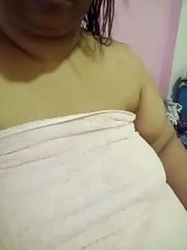 Snapshot of Ravina_patil1 chatting on March 24, 6:29 am Ravina patil1 online show from March 24, 6:29 am