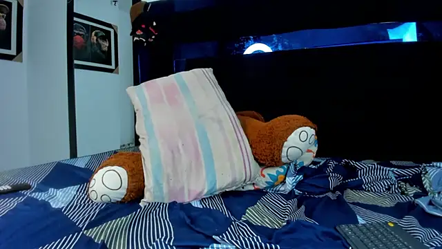 TysonWalkers online show from November 12, 2:12 am