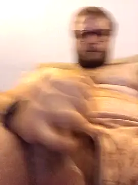 Snapshot of dazel4camcum chatting on October 31, 10:11 pm dazel4camcum online show from October 31, 10:11 pm