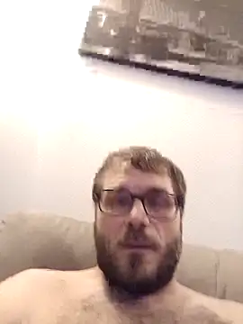 Snapshot of dazel4camcum chatting on November 4, 10:20 pm dazel4camcum online show from November 4, 10:20 pm