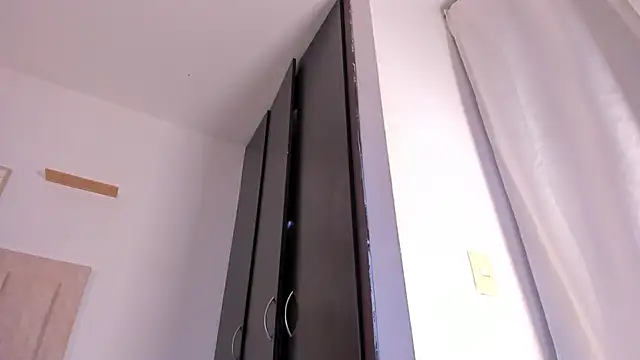 Avaline Blancx online show from February 12, 1:52 am