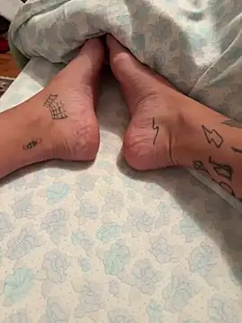 Alessandroxxx6968 online show from October 24, 1:13 am