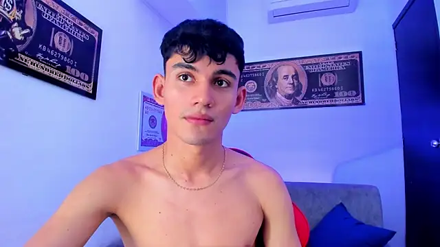 EstebanPerez  online show from January 11, 12:07 pm