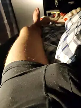 Snapshot of heszkewmeszke36 chatting on October 28, 7:23 am heszkewmeszke36 online show from October 28, 7:23 am