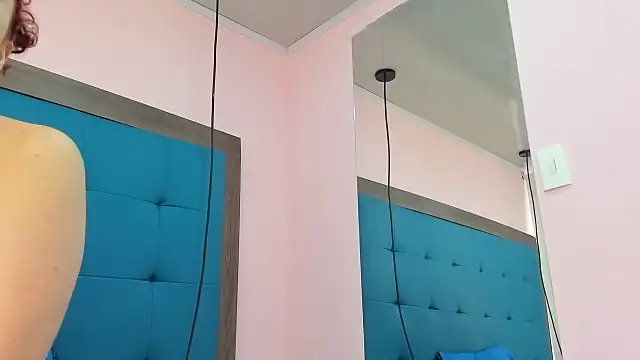 Miss Dannaa online show from February 8, 4:47 pm