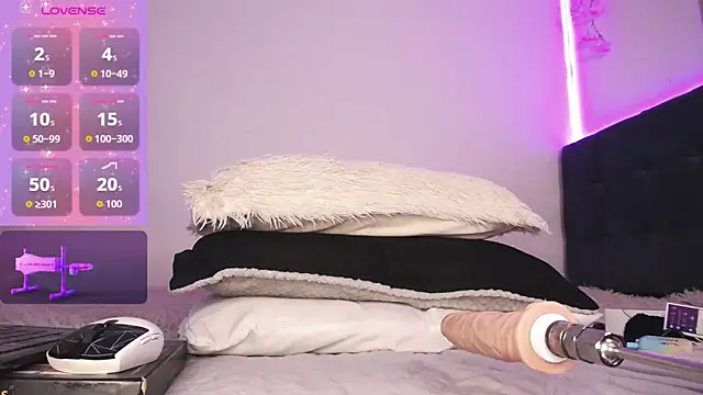 Snapshot of nea-w chatting on February 25, 5:06 am nea-w online show from February 25, 5:06 am