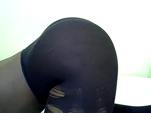 candililie online show from March 6, 11:39 am