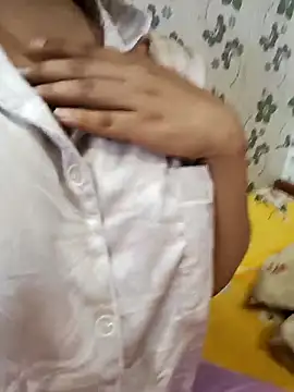 Snapshot of Indian_Diya08 chatting on February 13, 6:37 pm Indian Diya08 online show from February 13, 6:37 pm