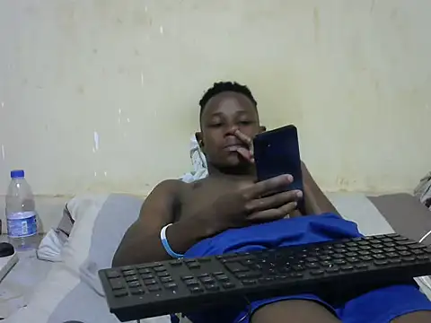 swthairydic online show from October 2, 2:24 pm