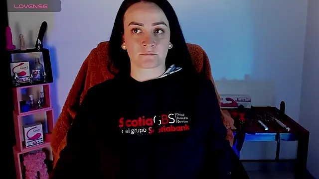 Snapshot of sara_goodgirl13 chatting on September 20, 4:52 pm sara goodgirl13 online show from September 20, 4:52 pm