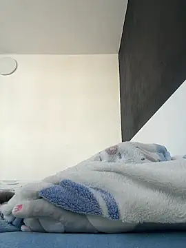 Snapshot of MikyVesela chatting on April 6, 7:53 am MikyVesela online show from April 6, 7:53 am