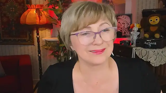 Snapshot of sugar_vivien chatting on December 11, 12:23 pm sugar vivien online show from December 11, 12:23 pm