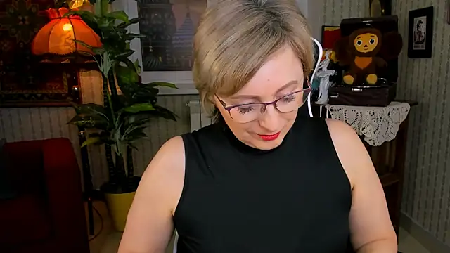 Snapshot of sugar_vivien chatting on January 8, 9:10 am sugar vivien online show from January 8, 9:10 am