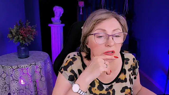 Snapshot of sugar_vivien chatting on January 15, 12:15 pm sugar vivien online show from January 15, 12:15 pm