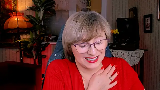 Snapshot of sugar_vivien chatting on January 18, 6:21 pm sugar vivien online show from January 18, 6:21 pm