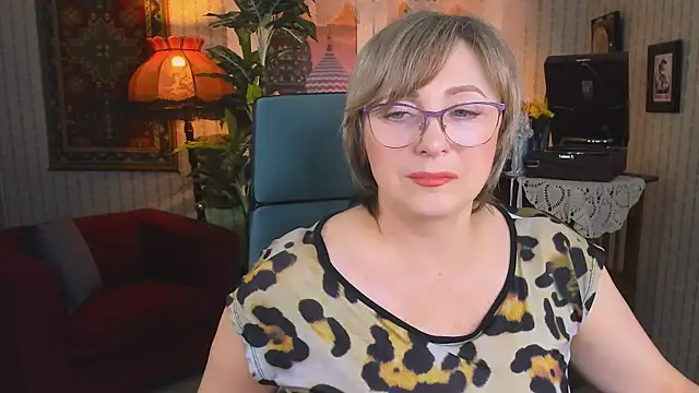 Snapshot of sugar_vivien chatting on February 5, 9:15 am sugar vivien online show from February 5, 9:15 am