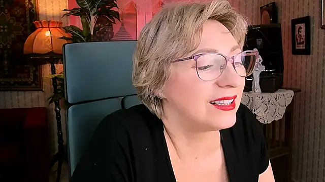 Snapshot of sugar_vivien chatting on February 20, 1:08 pm sugar vivien online show from February 20, 1:08 pm
