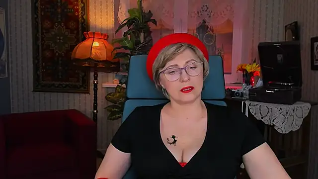 Snapshot of sugar_vivien chatting on March 6, 4:17 pm sugar vivien online show from March 6, 4:17 pm