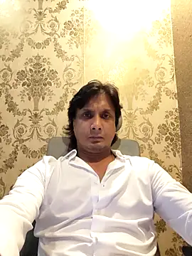 Snapshot of MuscularEros1 chatting on October 10, 10:58 am MuscularEros1 online show from October 10, 10:58 am