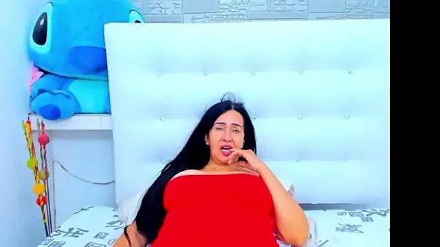 HorniestMilf online show from January 31, 4:47 am