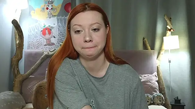 MileyMiller online show from May 4, 1:18 pm