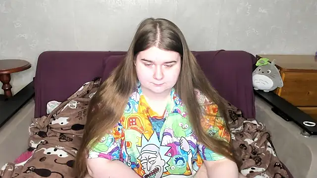 Snapshot of Aushpana chatting on February 17, 9:24 am Aushpana online show from February 17, 9:24 am