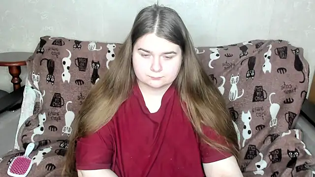 Snapshot of Aushpana chatting on March 18, 10:14 am Aushpana online show from March 18, 10:14 am