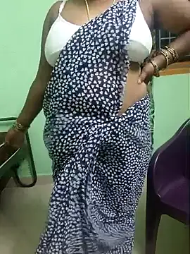 Snapshot of tamil_monasexy chatting on March 8, 11:39 pm tamil monasexy online show from March 8, 11:39 pm