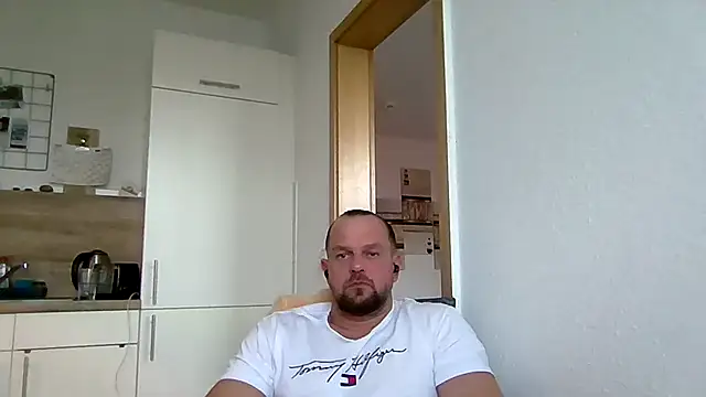 Snapshot of xxMarcusxx0 chatting on November 30, 7:45 am xxMarcusxx0 online show from November 30, 7:45 am