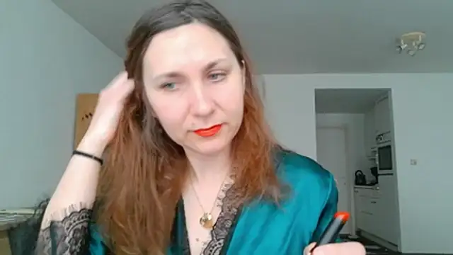 JasmineGlamour online show from May 17, 4:25 pm